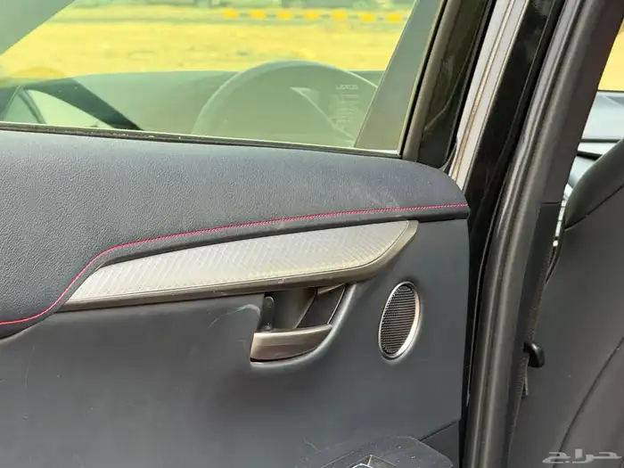 لكزس NX200 2020 ممشى (60) الف اف سبورت 15