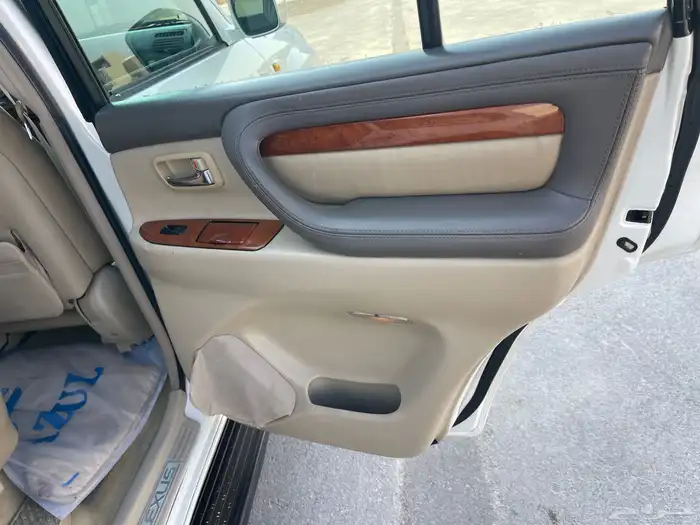 الكزز جيب مديل 2003 18