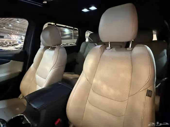 مازدا CX9 2020 (( بحالة ممتازة )) 16