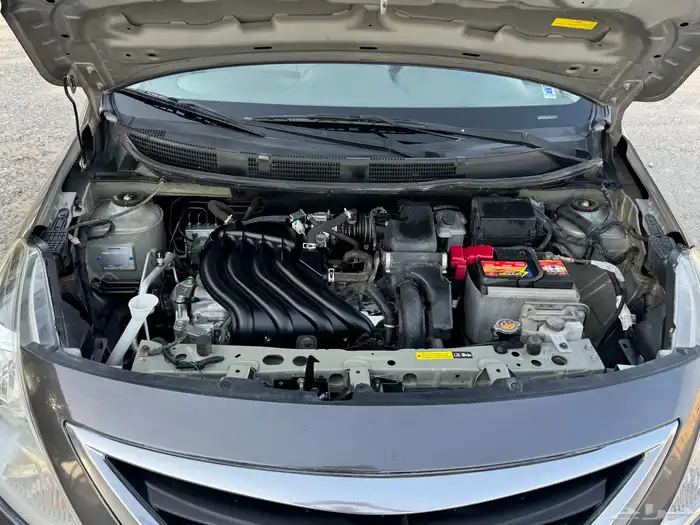 نيسان صني فل كامل 2023 نظيف 8