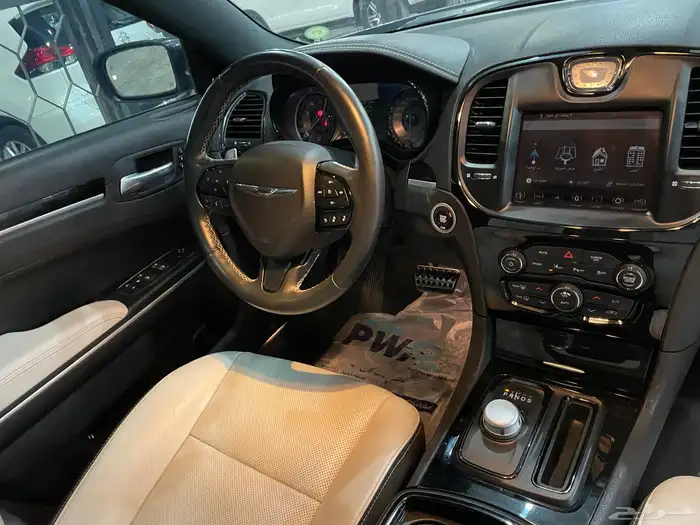 كرايسلر 300s موديل 2021 فل كامل 13