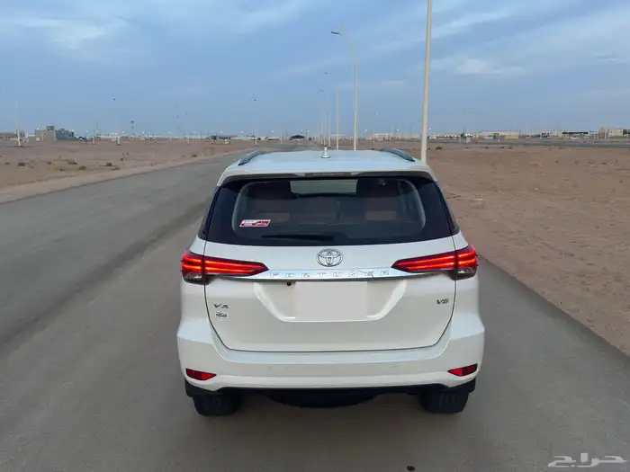 فورتشنر 2022 دبل 6 سلندر 10