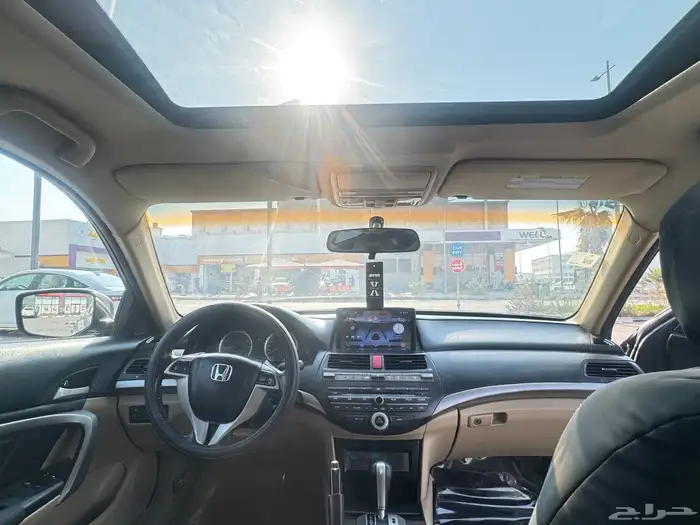 هوندا اكورد كوبيه 2010 9