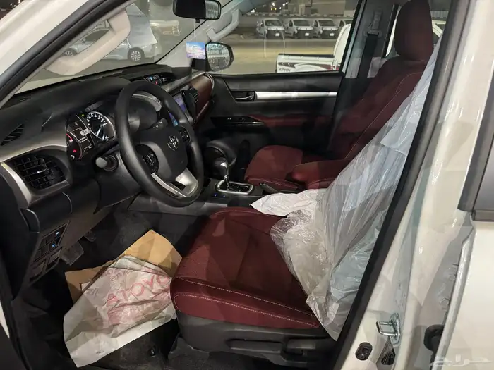 للبيع هايلوكس 2025 اصفار سعودي 7