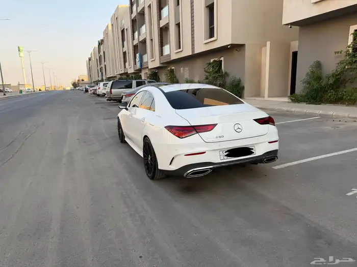 للبيع مرسيدس cla250 1