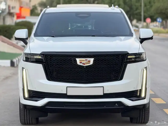 اسكاليد 2021 بلاك اديشن قصير 0