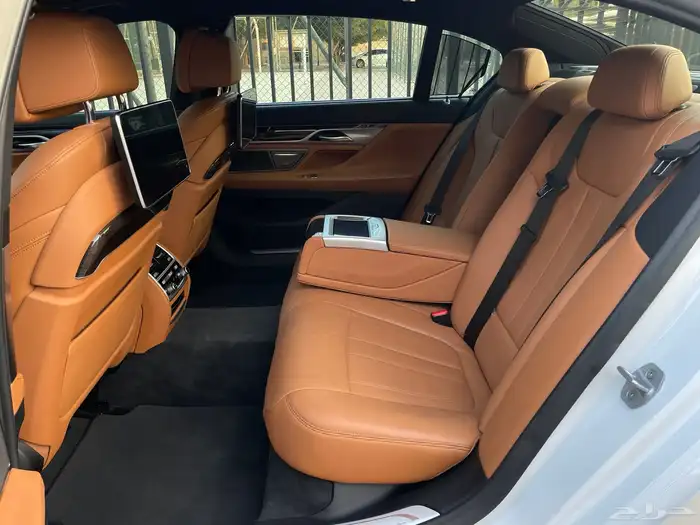 بي ام دبليو Li730 2021 فل كامل نظيف جدا بحال الوكاله 21