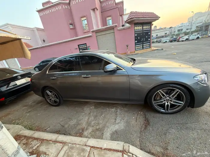 مرسيدس e300 موديل 2019 معدل 2023 7