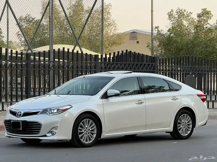 تويوتا افالون 2014 فل سعودي 1