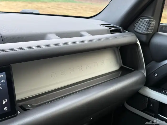 ديفندر HSE P400 2020 - ناغي سعودي 32