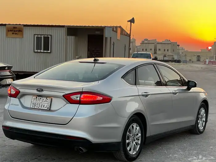 للبيع فورد فيوجن 2015 3