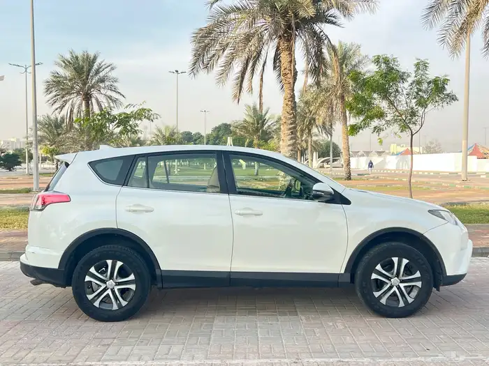 تويوتا راف فور 2018 11