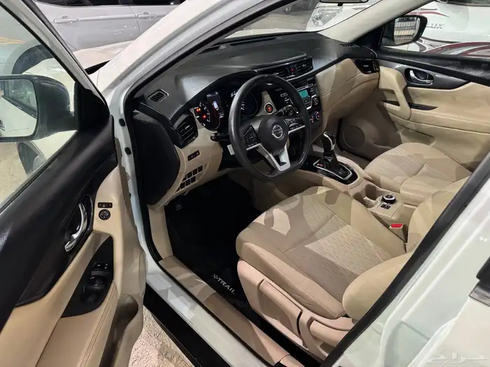 للبيع نيسان اكستريل موديل 2022 دبل 5