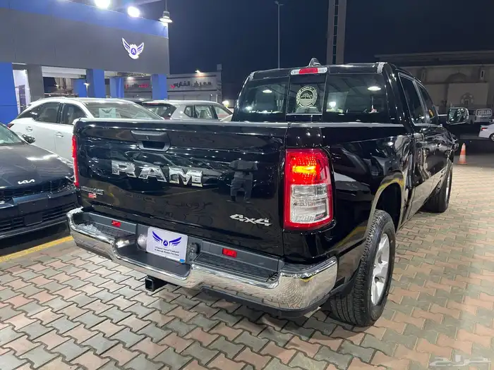 دودج رام 2023 بيج هورن متاح تقسيط 4