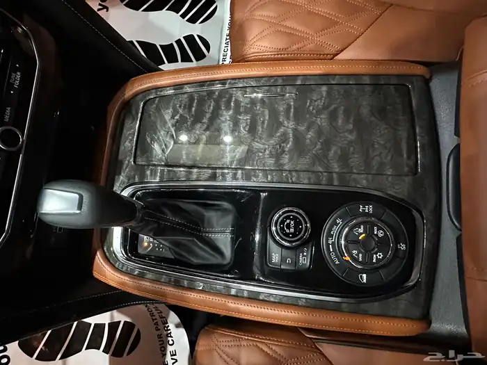 نيسان بترول بلاتينيوم موديل 2021 فل كامل نظيف 17