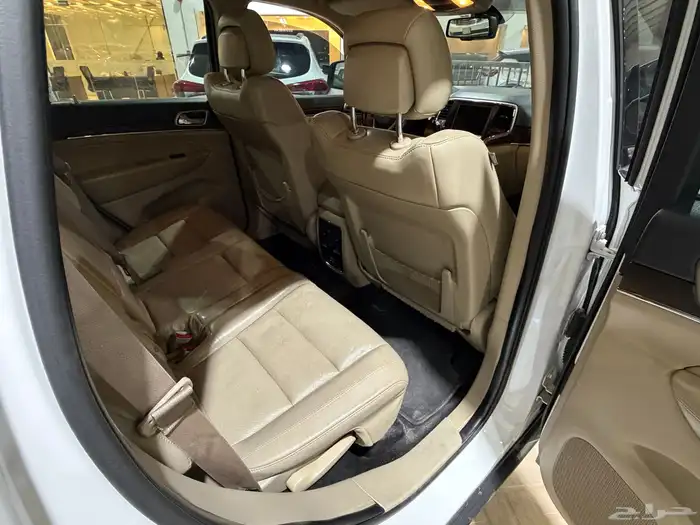 للبيع جراند شيروكي ليمتد 2015 0