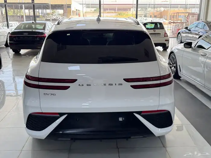 جنسس GV70 2023 ديزل 5