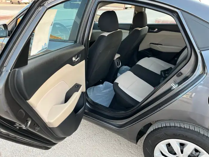 للبيع هيوانداي اكسنت2023 18