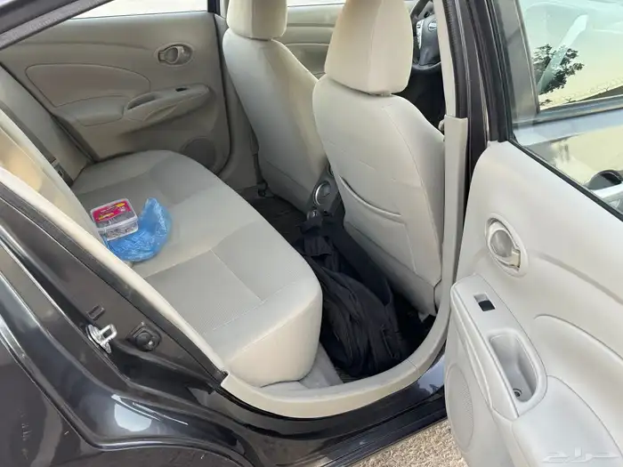 نيسان صني فل كامل 2023 نظيف 4