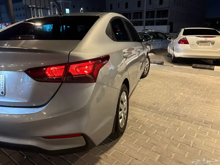 أكسنت 2020 نظيفة جد ا   استعمال شخصي   ممشى 99 ألف 1