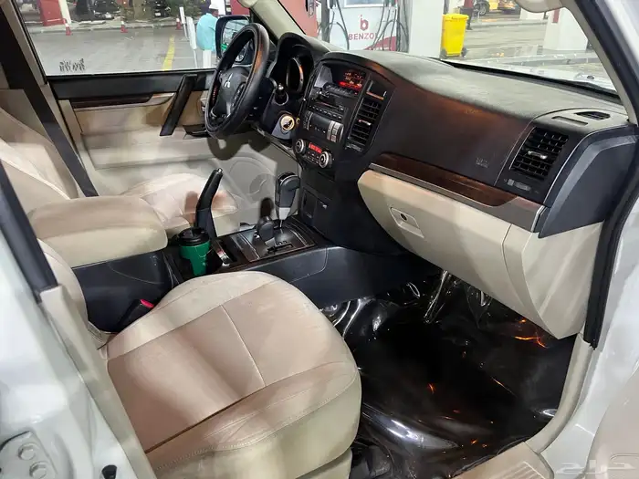 ميتسوبيشي باجيرو 2014 33