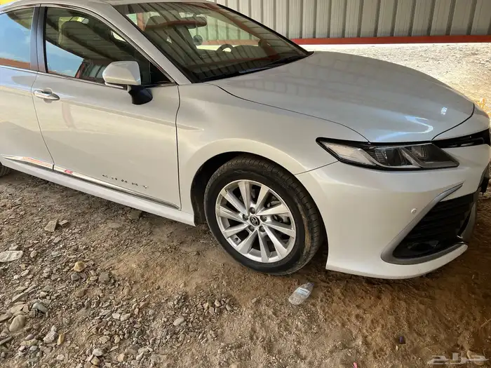 كامري 2023 بنزين مالك اول 0