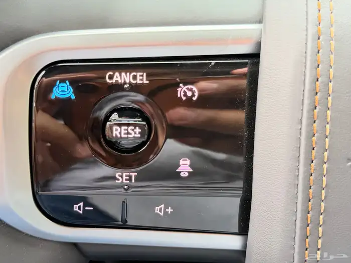 نيسان باترول بلاتينيوم 2026 تنفس طبيعي رمادي نظام 50-50 13