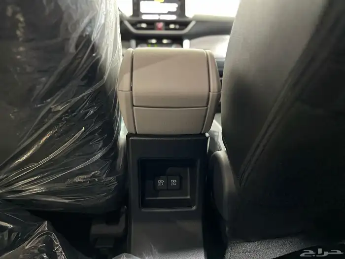 تويوتا فيلوز GLX موديل 2025 10