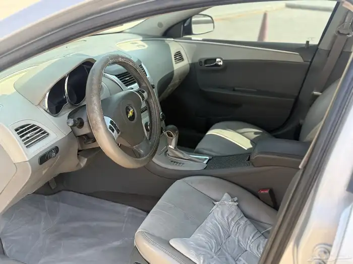 سيارة ماليبو للبيع - 2011 فضي 7