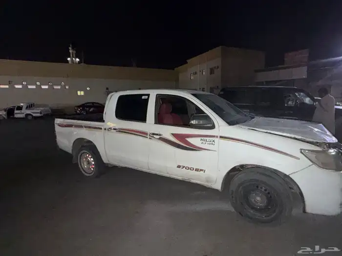 للبيع هايلوكس 2014 تشليح 0