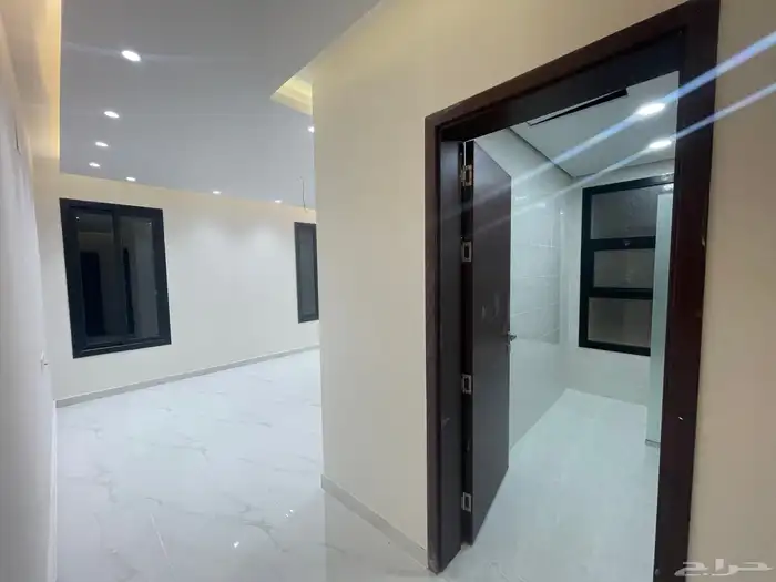 فيلا للإيجار المشرقية حي الجنادرية 24