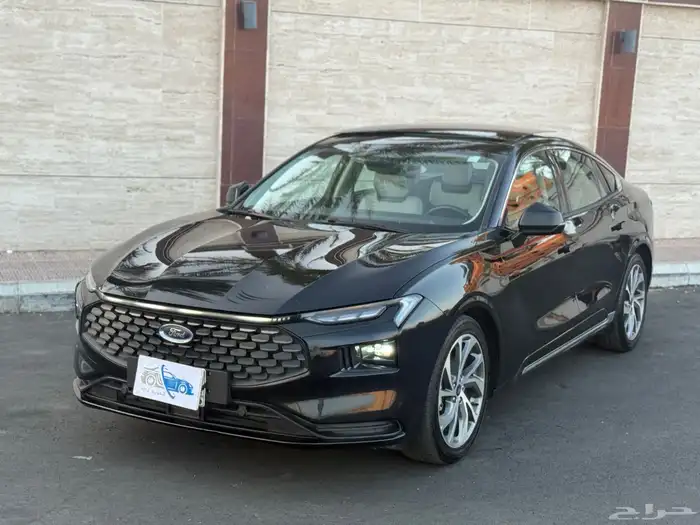 فورد_توروس_2023_تيتانيوم 33