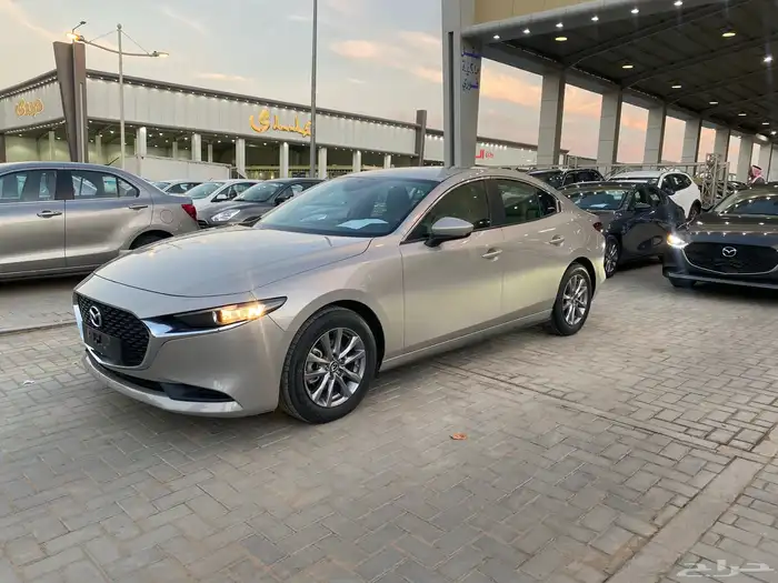 متوفر مجموعة مازدا 3 2024 لازالت تحت الضمان 28