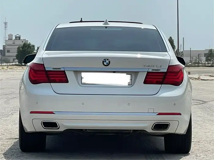 بي ام دبليو 740 Li (2014) فل الفل 2