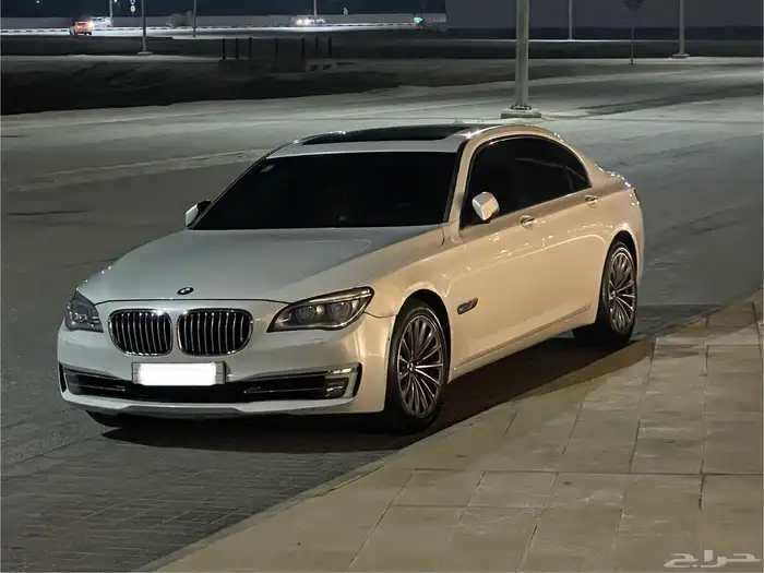 بي ام دبليو 740 Li (2014) فل الفل 0