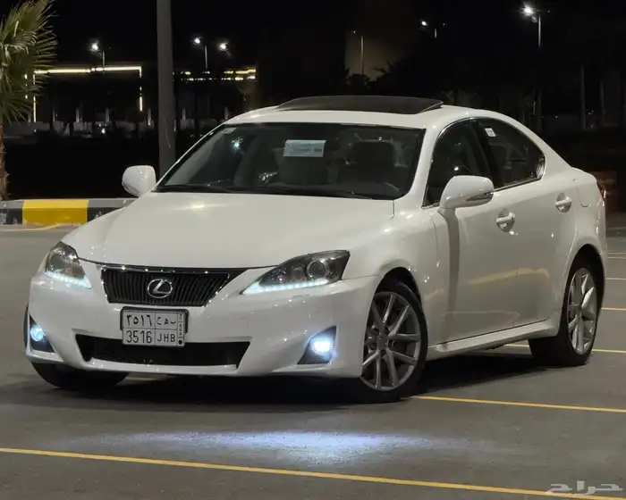 لكزس is 300 ( قمه بالنظافه ) 2