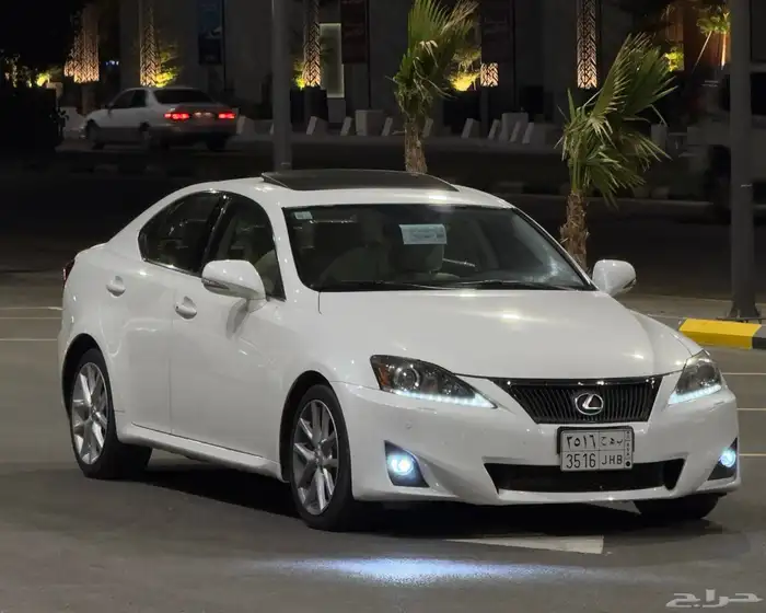 لكزس is 300 ( قمه بالنظافه ) 3