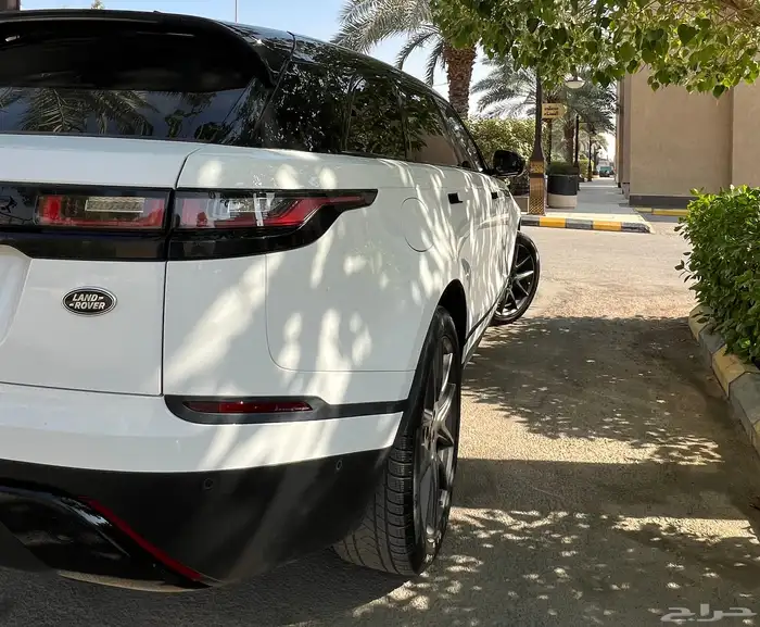 رنج روفر فيلار 2021 (( ممشى قليل)) 5