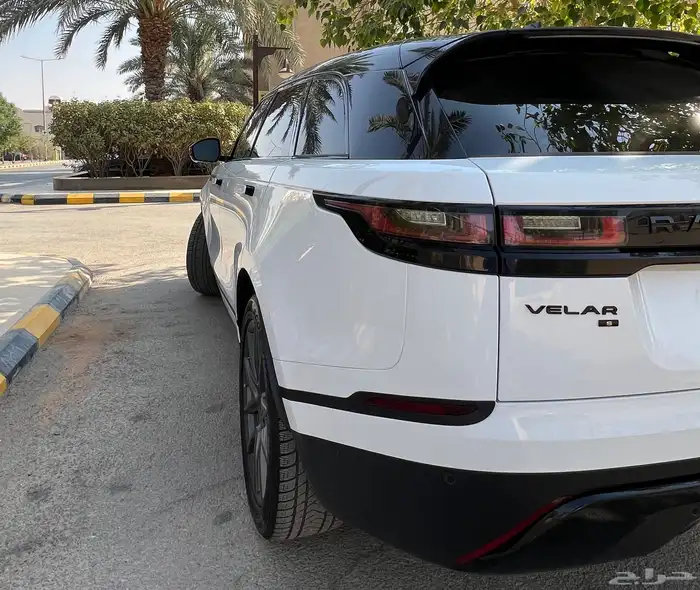 رنج روفر فيلار 2021 (( ممشى قليل)) 4