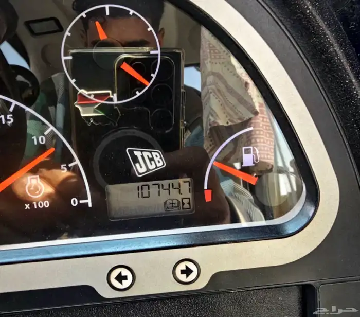 رافعه تلسكوبيه جي سي بي 3