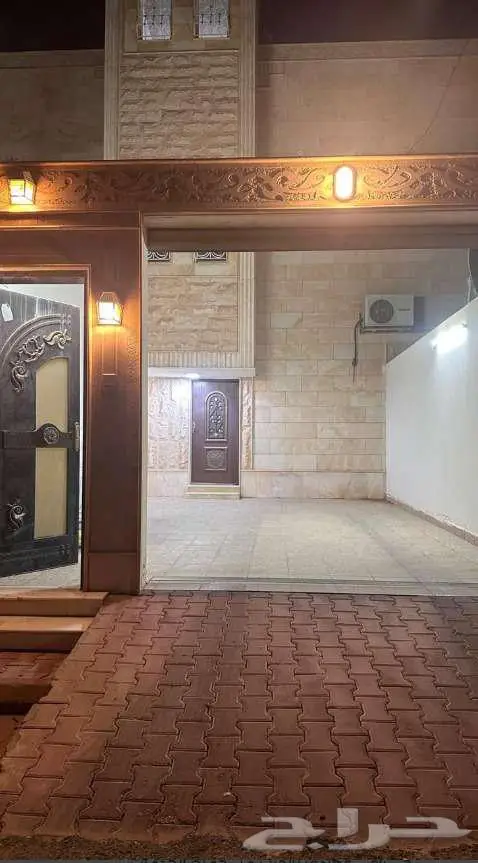 دور علوي للايجار 0