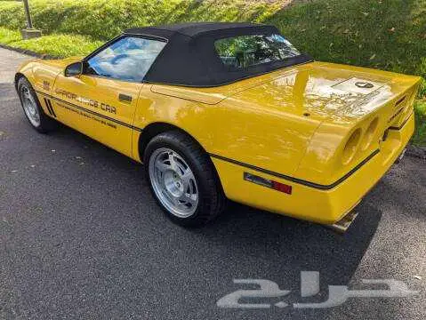 1987 Chevrolet Corvette Base 3