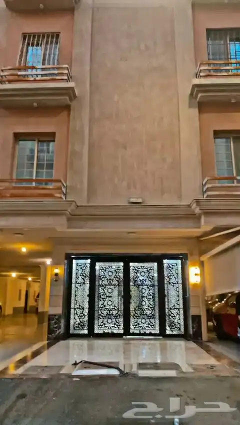 للايجار شقة بحي التيسير 5 غرف المربع الذهبي 0