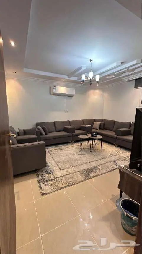 دور علوي للايجار 2