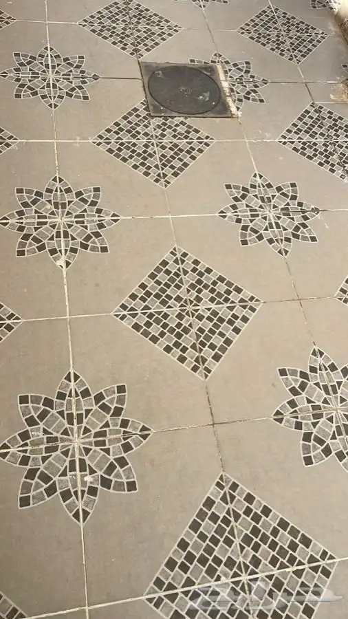 ابحث عن بلاط نفس اللي بالصوره بتبوك 0