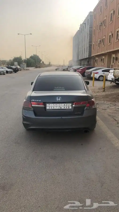 هوندا اكورد 2012 للبيع 4 1