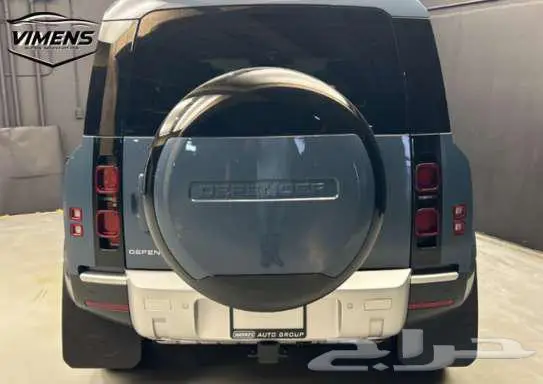 2025 Range Rover Defender S 8