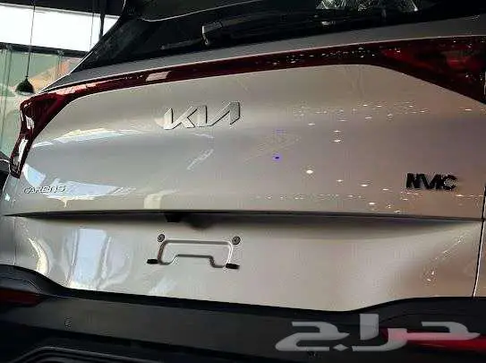 كيا كارنز 2025 بعروض نهاية السنة الان لدى سفنز 14