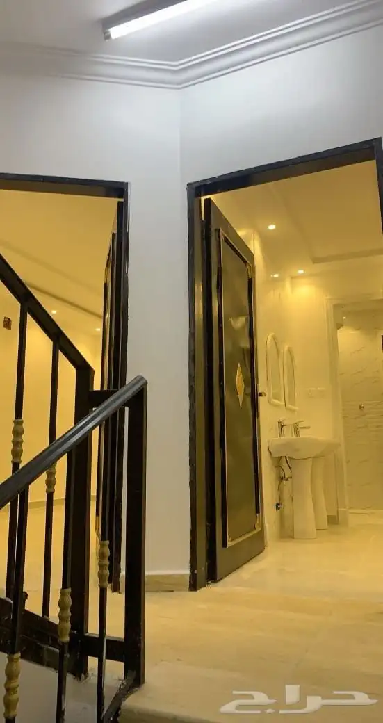 شقة للايجار حي العريجاء 0