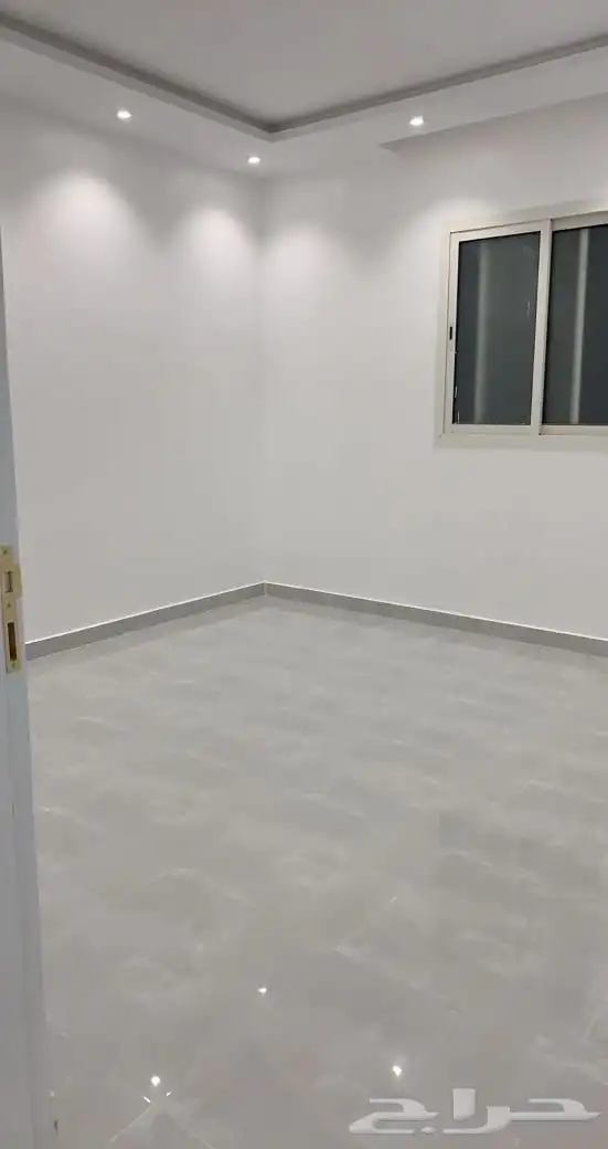 شقة للايجار حي العريجاء 6